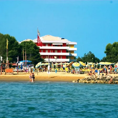 Lägenhet Beachside With Outdoor Space Bibione